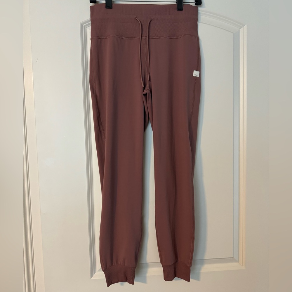 Vuori Daily Jogger - Small - Terracotta